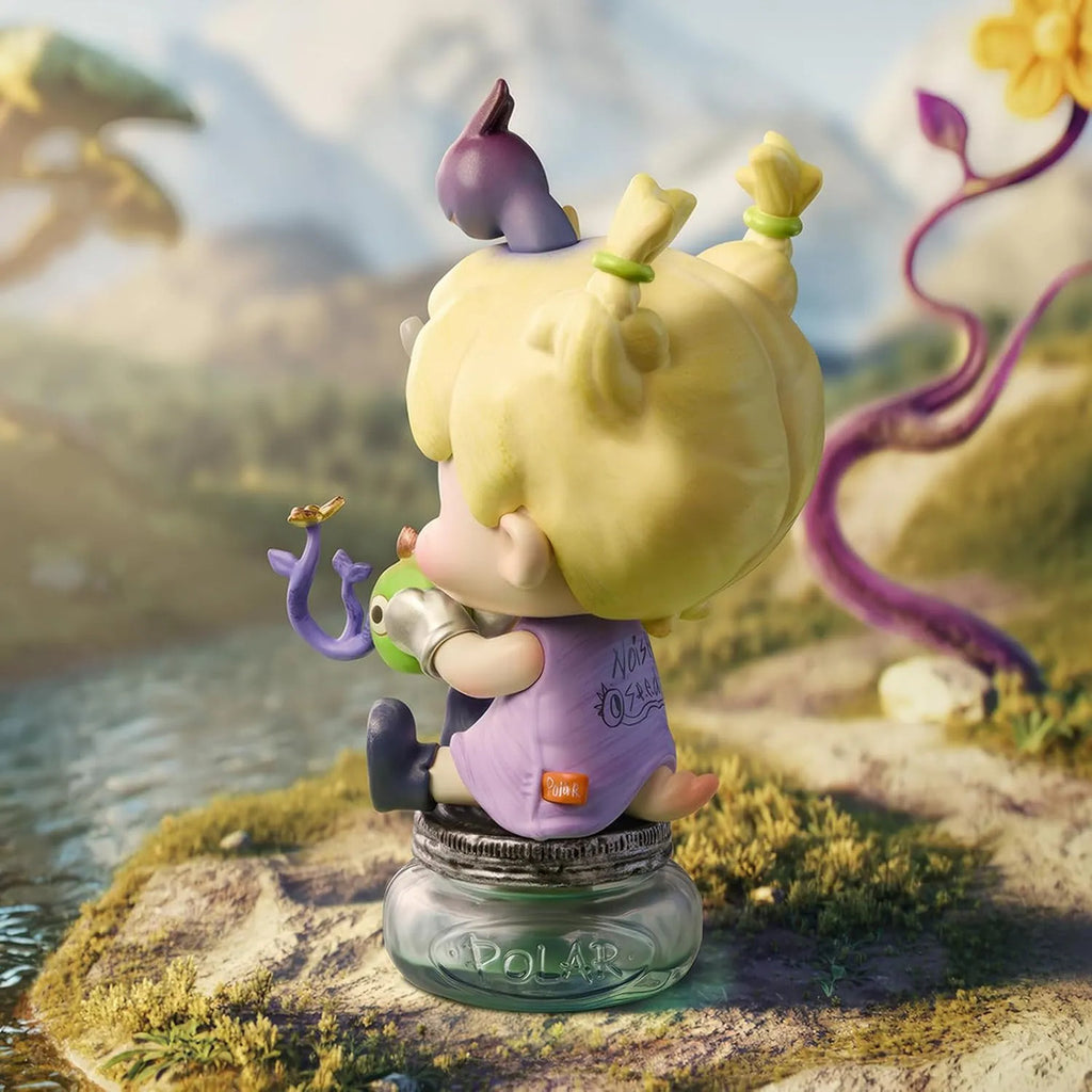 Figura De Colección Art Toy Polar Just One Bite Popmart