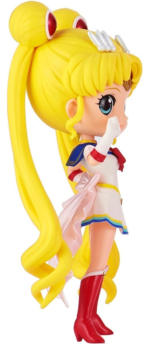 Q Posket: Super Sailor Moon Ver.a Sailor Moon Eternal