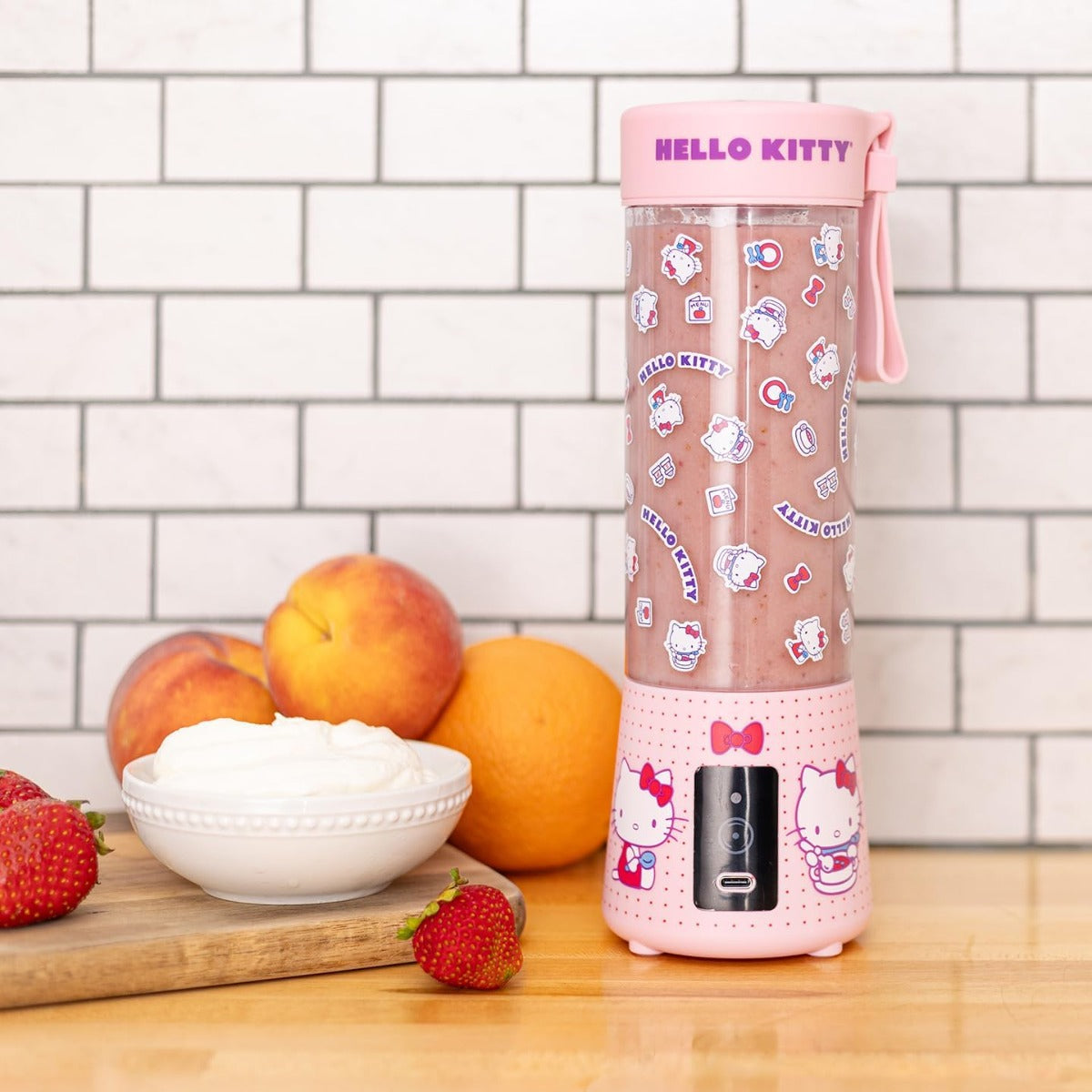 Licuadora Portatil Hello Kitty Recargable Usb Uncanny Brands