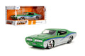 Jada Toys Bigtime Muscle 1:24 1969 Pontiac GTO Coche Fundido a presión  Puertas de Apertura, Campana, Maletero, neumáticos de Goma (Caramelo Plateado/Verde)