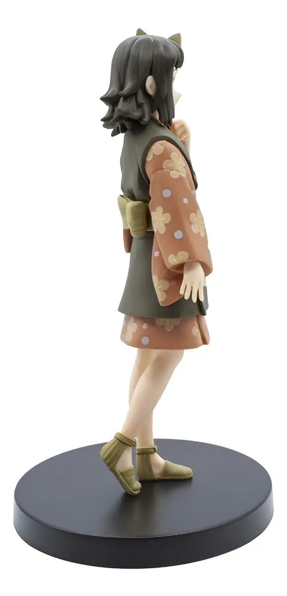 Muñeca Banpresto Demon Slayer: Kimetsu No Yaiba Makomo 15 Cm