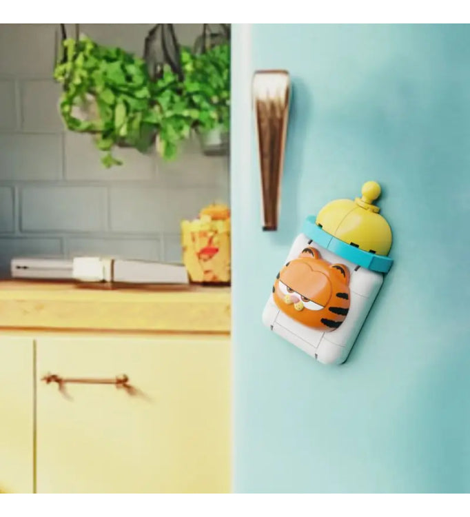 Set Construcción Garfield Biberón Imán Refrigerador Pantasy