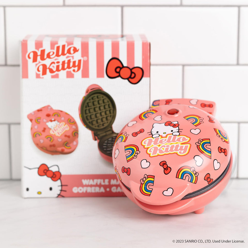 Hello Kitty Mini Wafflera Uncanny Brands Color Rosa Claro