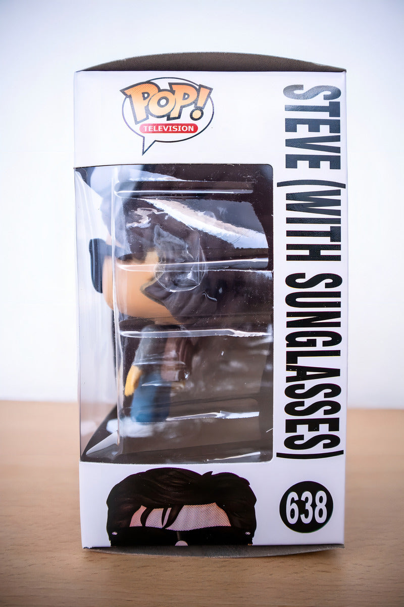 Figura De Acción Steve With Sunglasses 30877 De Funko Pop! Television