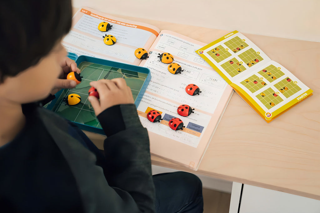 Smart Games Logi Bugs Juego De Lógica Magnético Con Catarinas