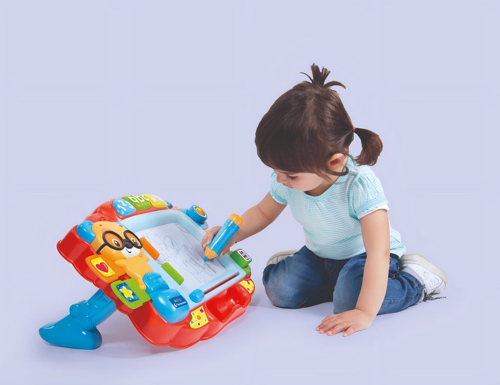 Pizarra Magnetica Infantil Musica Y Sonido Baby Clementoni Color Rojo