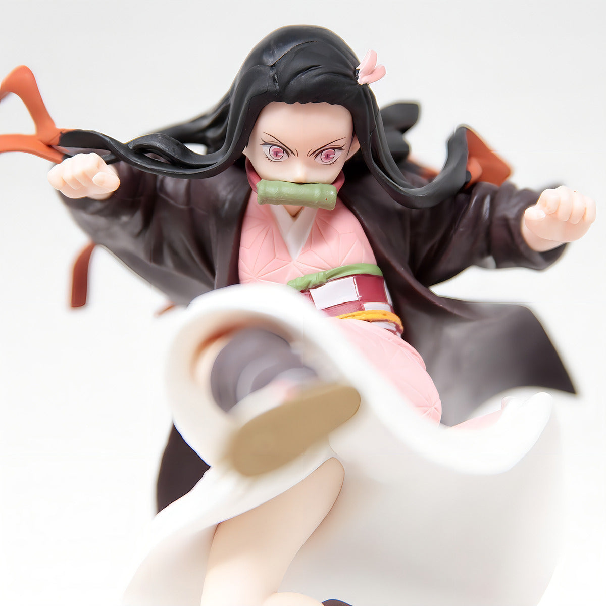 Figura Coleccionable Bandai Spirits Nezuko Kamado Vibration Stars Kimetsu No Yaiba