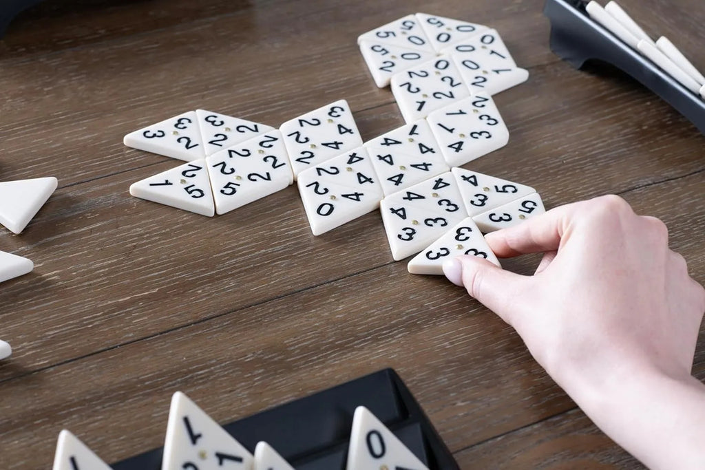 Juego De Mesa Triominos Extra Largo Goliath