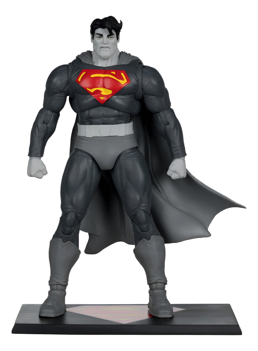 Figura Mcfarlane Dark Knight Returns Superman Gold Label B/n